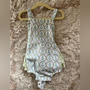 Hannah Kate NWOT sunsuit size 2t